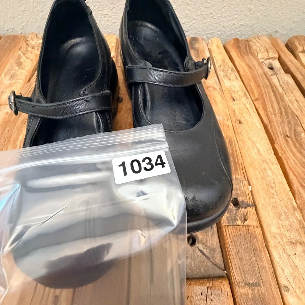Dansko Black Leather Mary Jane Platform Shoes Women Size 7
